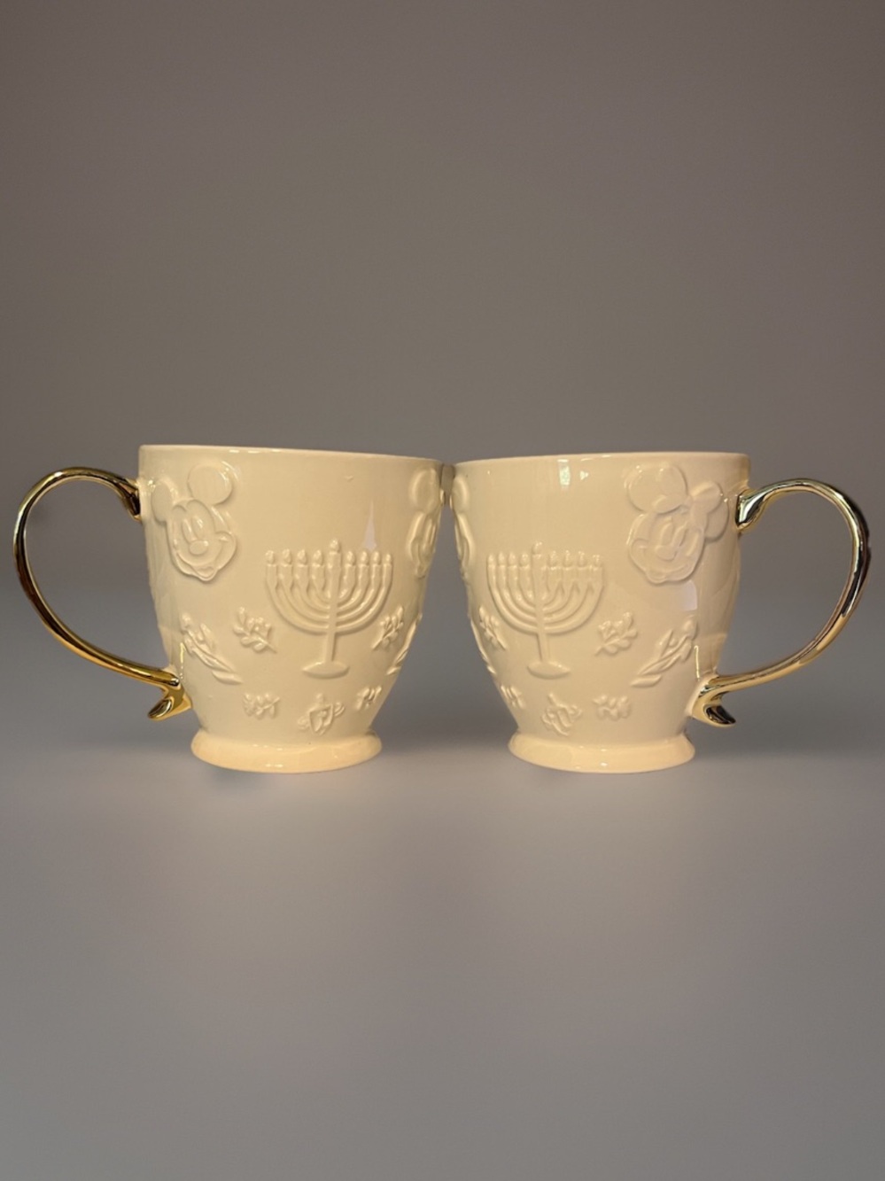 Disney Ivory Ceramic Holiday Mug Pair with Gold Handles
